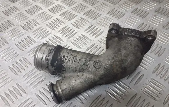 Chrysler Grand Voyager IV EGR valve line/pipe/hose 92208F