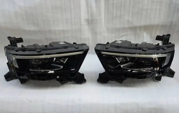 Opel Mokka B Headlight/headlamp 9834016880 9834016680