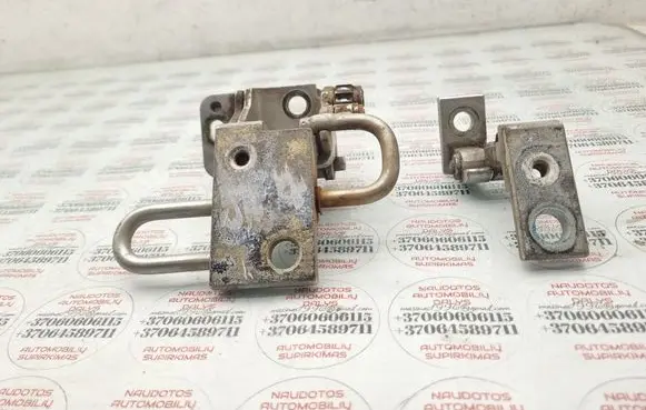 Audi A3 S3 8P Front door hinges set 8E0831412B