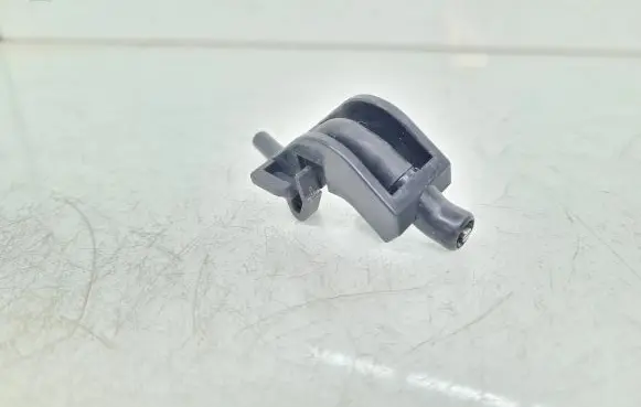 Subaru Legacy Windshield washer spray nozzle 
