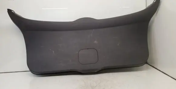 Toyota Auris 150 Tailgate trim 6478002010 6776502010