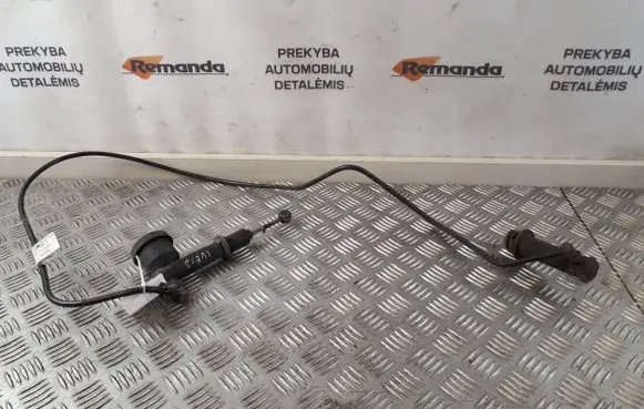 Iveco Daily 35 - 40.10 Clutch master cylinder 500334937