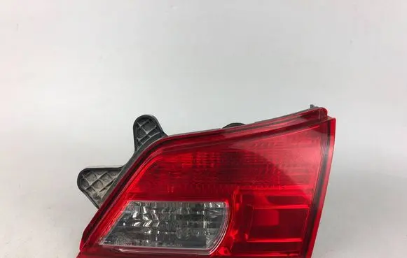 Subaru Outback Tailgate rear/tail lights 