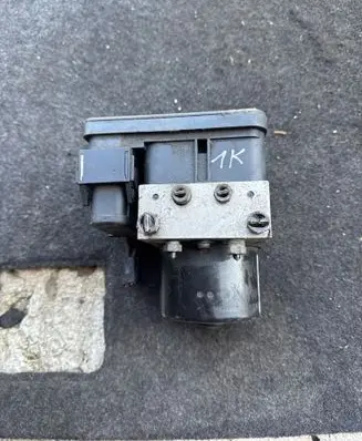 Ford Focus ABS Pump 10096001273K 28560004033 8M512C405AA