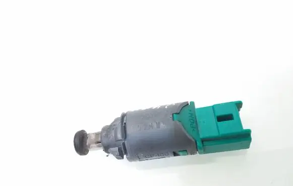 Clutch pedal sensor
