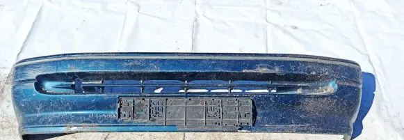 Ford Escort Front bumper Melyna