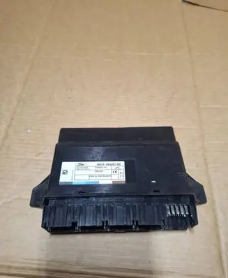 Ford Kuga I Comfort/convenience module 8M5T19G481BE