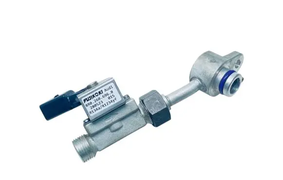 Cupra Formentor Air conditioning (A/C) pressure sensor 8R0260696B