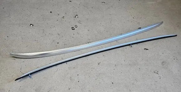 Seat Leon (5F) Roof bar rail