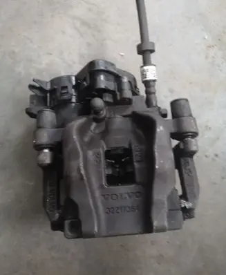 Volvo XC90 Rear brake caliper 31687555