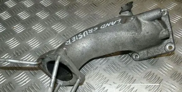 Toyota Land Cruiser (J200) Turbo air intake inlet pipe/hose