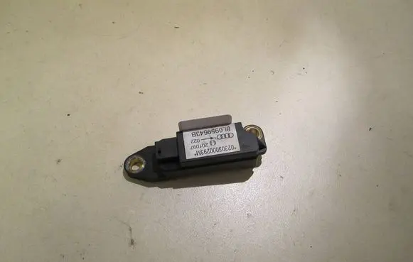 Audi A3 S3 8L Airbag deployment crash/impact sensor 8L0959643B 201097 02303000293M