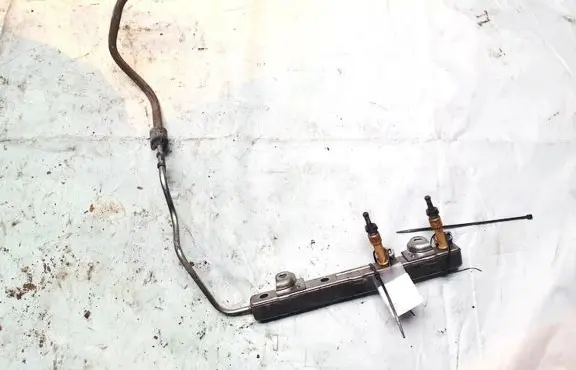 Toyota Prius (XW30) Fuel main line pipe 232500T030