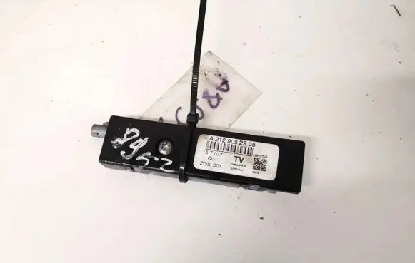 Mercedes-Benz E W212 Antenna control unit a2129052905