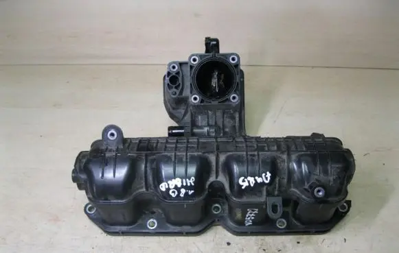 Toyota Auris E180 Intake manifold VD5772