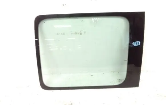 Volkswagen Caddy Rear side window