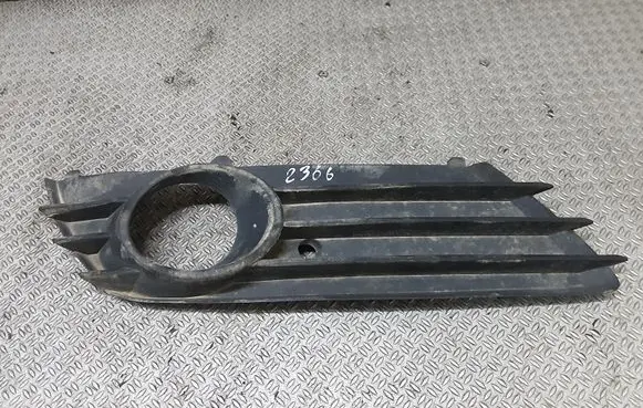 Opel Astra H Front bumper lower grill 13126026 375768702