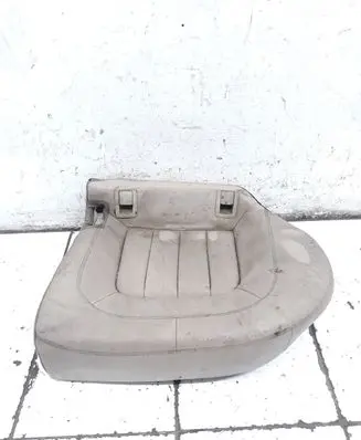 Rear seat