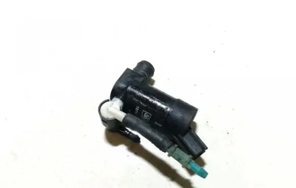 Ford Focus Windscreen/windshield washer pump 1s7117k624fe 1s71-17k624-fe