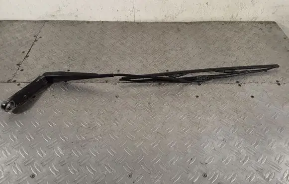 Chrysler Sebring (ST-22 - JR) Front wiper blade arm 24002741