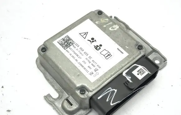 Skoda Octavia Mk4 Airbag control unit/module 1EA959655EC W153YPE0C27 0177010