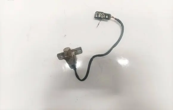 Volvo S60 Crankshaft position sensor 1275789