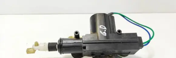 KIA Clarus Central locking motor 