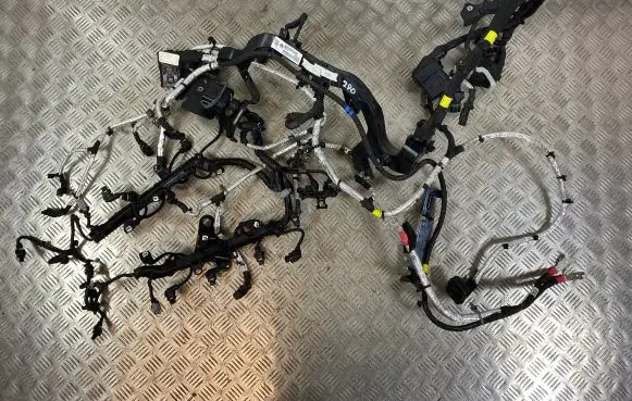 Jeep Grand Cherokee WL Engine installation wiring loom 68467849AD