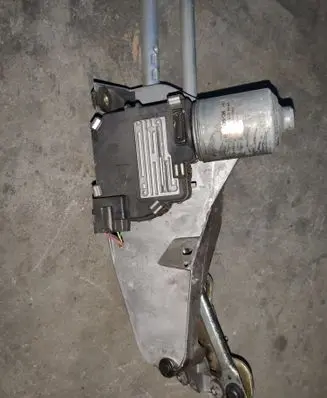 Renault Espace - Grand espace IV Front wiper linkage and motor