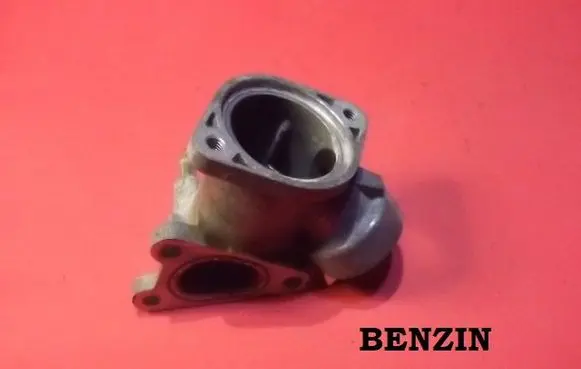 Mitsubishi Galant Thermostat/thermostat housing MD483795