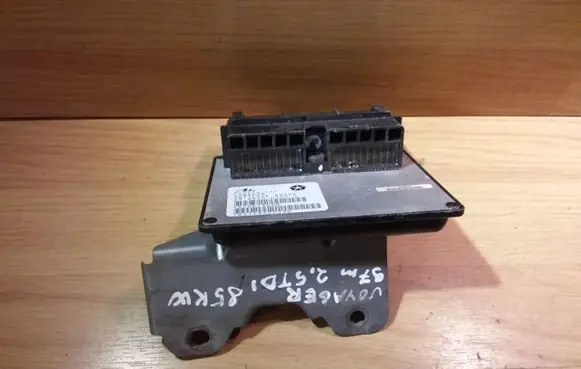 Chrysler Voyager ABS control unit/module 4686226