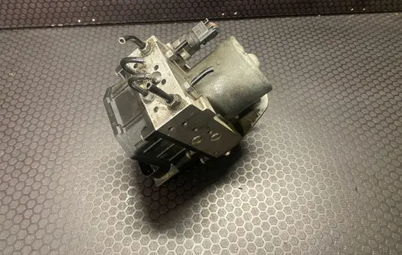 Volkswagen Phaeton ABS Pump 0265950105