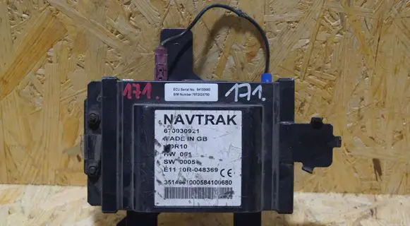 Maserati Quattroporte GPS navigation control unit/module 670030921