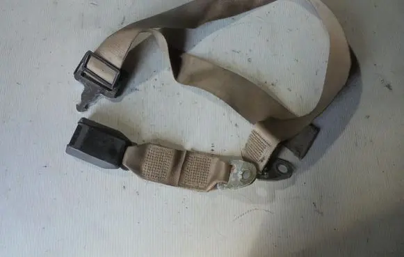 Jaguar XJ SERIE 3 Middle seatbelt (rear) XJ6