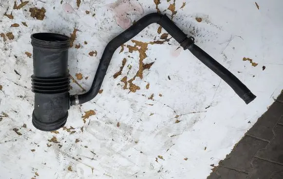 Iveco Daily 35 - 40.10 Air intake hose/pipe 504134675