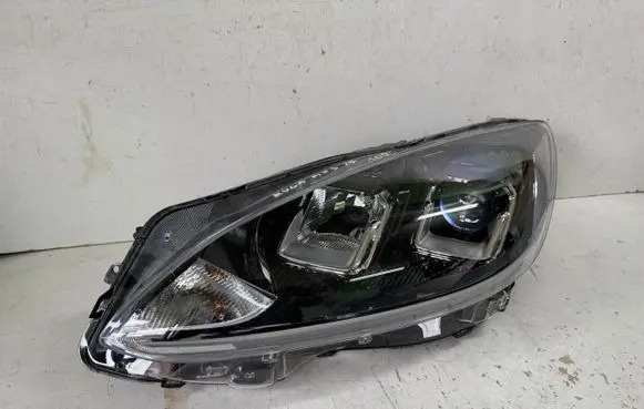 Ford Kuga III Headlight/headlamp