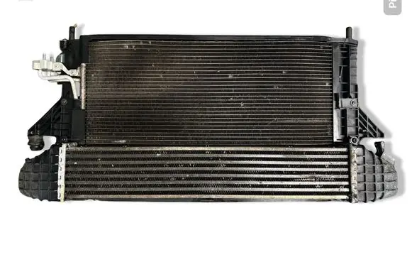 Volvo C70 Radiator set 3M518005DB 31261990 1137328365