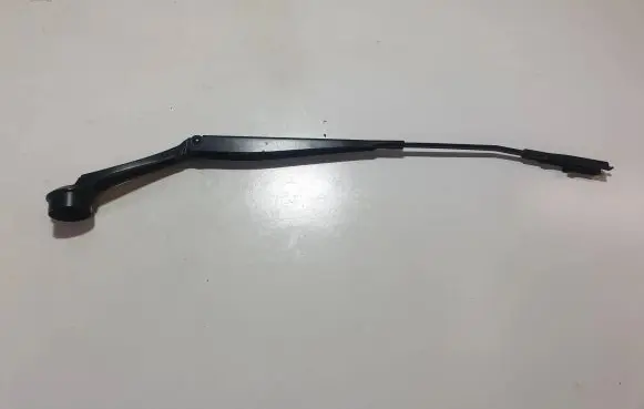 Ford Fusion II Front wiper blade arm DS7317B589AD