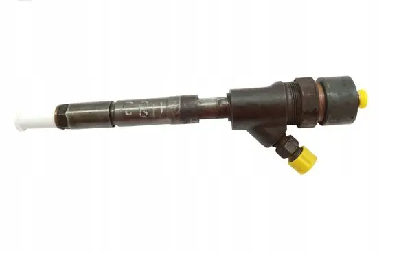 Toyota Yaris Fuel injector 0445110085
