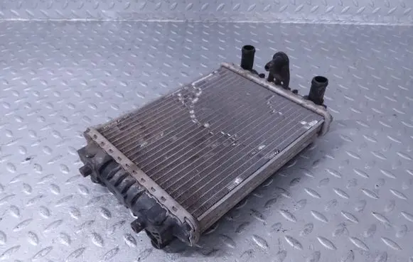 Audi A8 S8 D4 4H Coolant radiator 8K0121212B VP7TBH8005GE