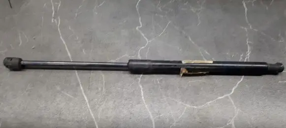 Volkswagen PASSAT B6 Tailgate strut 3C9827550A