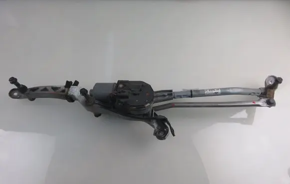 Mercedes-Benz C W204 Front wiper linkage 1397220567 3397021082 A2048201040