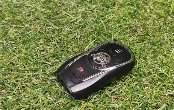 Buick Encore I Ignition key/card 13508417A