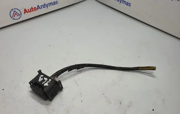 BMW 5 F10 F11 Headlight/headlamp wiring loom/harness 6925638