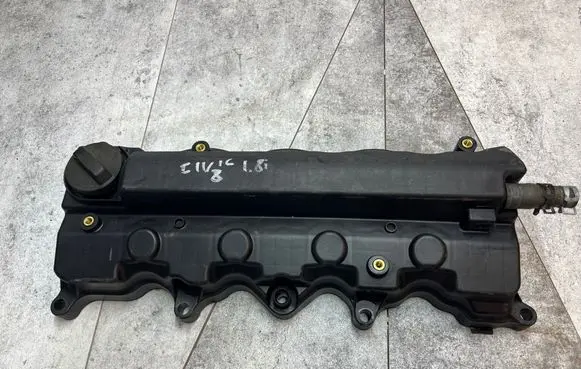 Honda Civic Rocker cam cover 