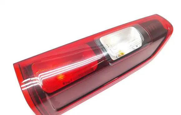 Renault Trafic III (X82) Rear/tail lights 265504656R 07052019
