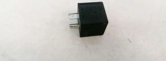 Volkswagen PASSAT B3 Other relay 191955529