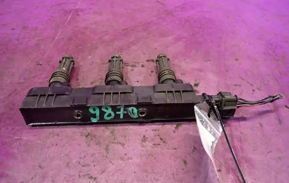 Opel Corsa C High voltage ignition coil 