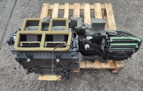 BMW 1 F20 F21 Interior heater climate box assembly 