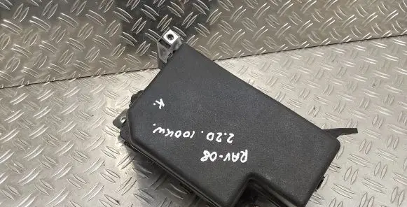 Toyota RAV 4 (XA30) Fuse box set 8266242180
